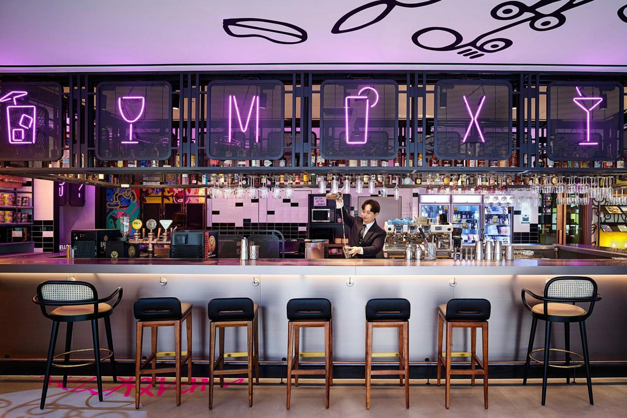 Moxy Seoul Myeongdong Hotel Exterior photo